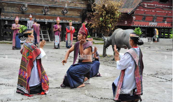 Traditionele Batak dans in Simanindo Village