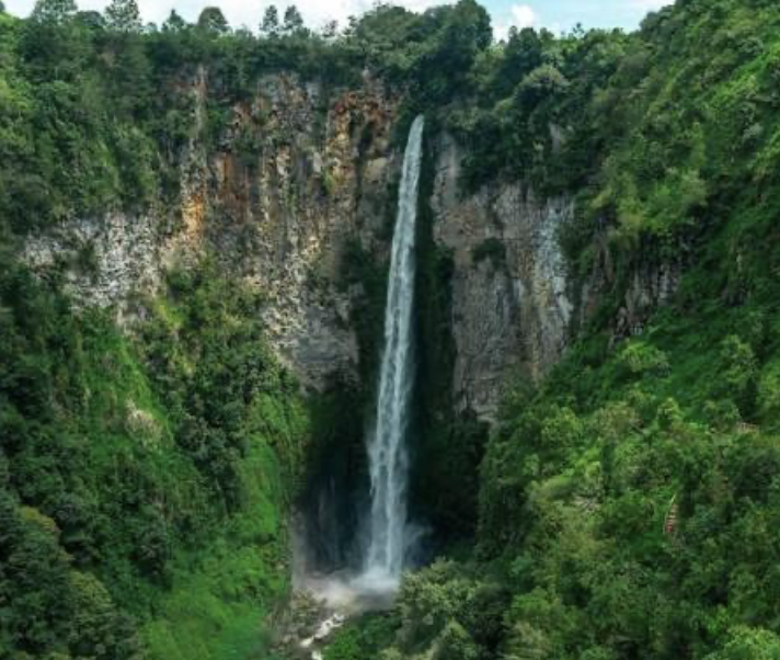 Sipiso-piso waterval