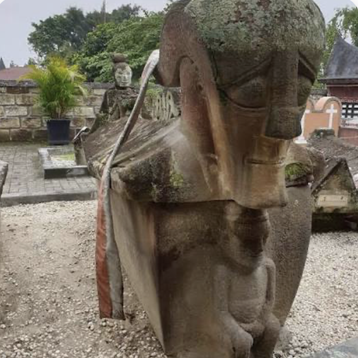 Tomok Village en graf van Koning Sidabutar
